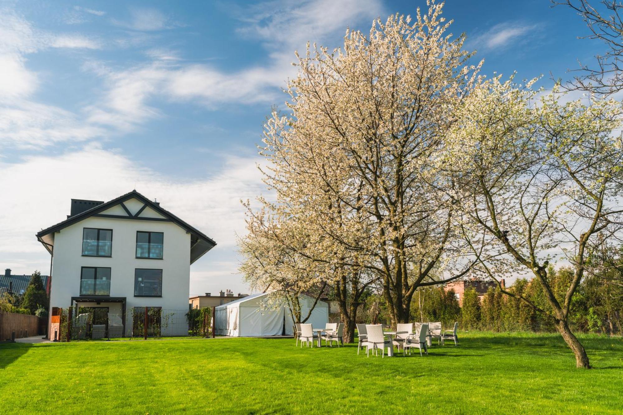 H&G Boutique Apartments Oswiecim Exterior photo