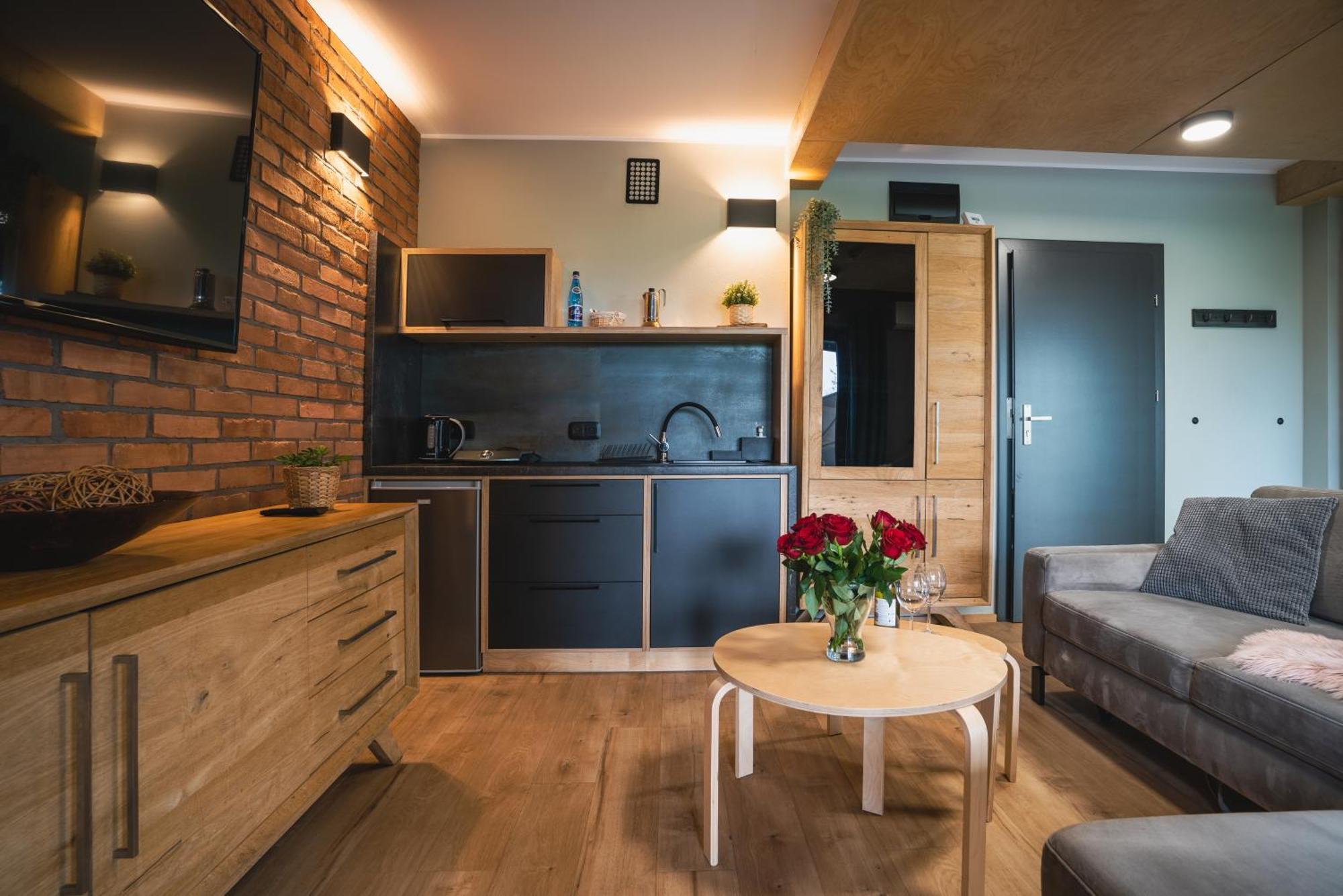 H&G Boutique Apartments Oswiecim Exterior photo